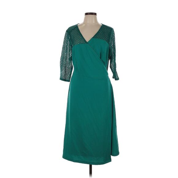 Kiyonna Wrap Dress Honeycomb Style Green 3X Colorful Slimming Stretch V Neckline - Picture 3 of 7